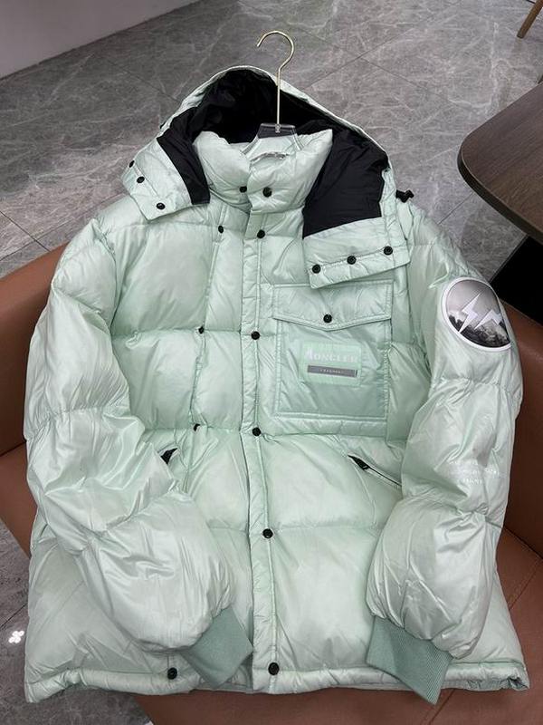 Moncler Men's Outwear 142